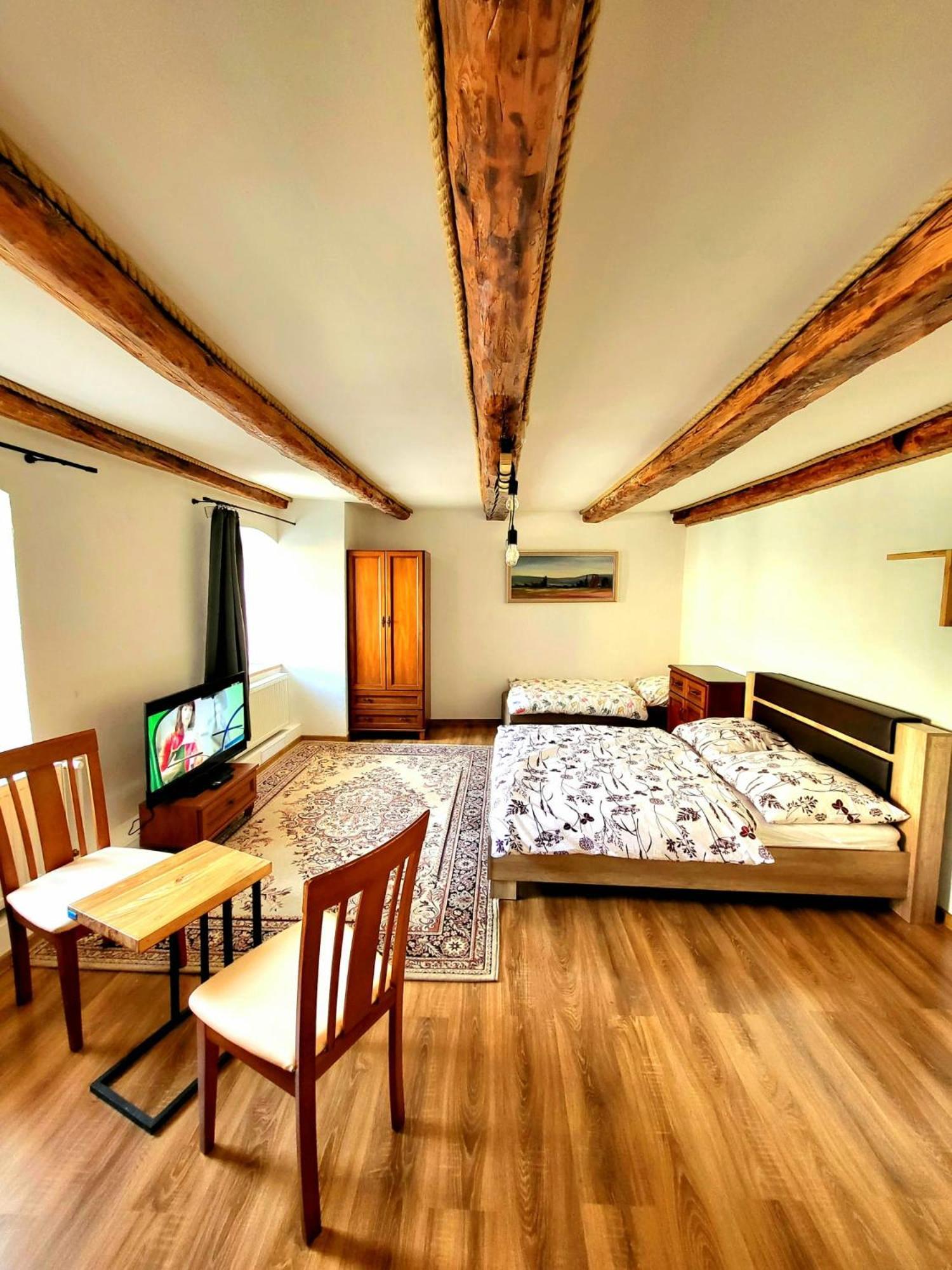 Apartman Velicka Vinaren Попрад Екстериор снимка